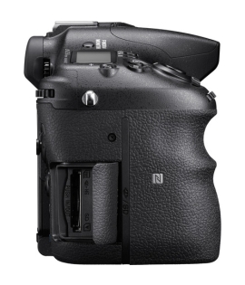 Sony Alpha a77 II DSLR Camera with 16-50mm f/2.8 Lens